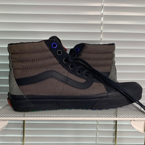 Vans Men's‎ High-Top Sneakers - Black and Brown - Picture 7 of 7